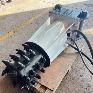 銑挖機